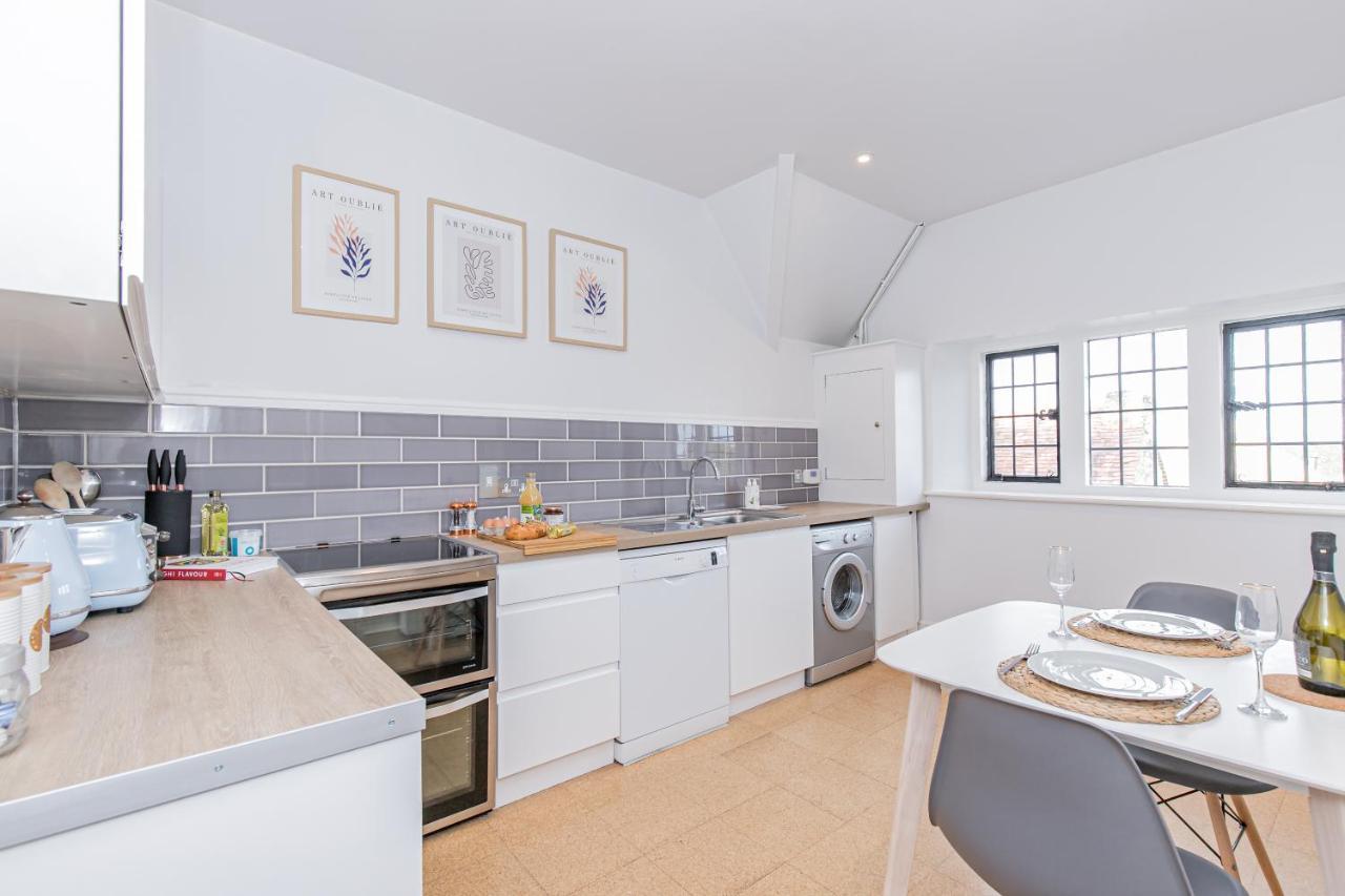 Oxfordshire Living - The Spencer Apartment - Woodstock Buitenkant foto