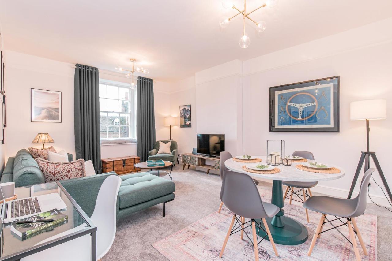 Oxfordshire Living - The Spencer Apartment - Woodstock Buitenkant foto